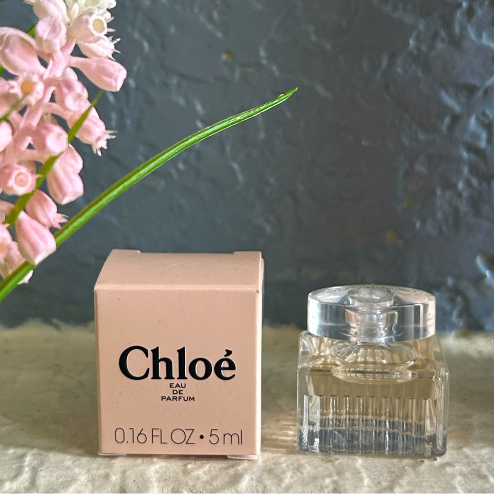 Chloé Eau de Parfum Mini Dabber NEW in Box!! Gift Perfect Stocking Stuffer - Picture 2 of 13